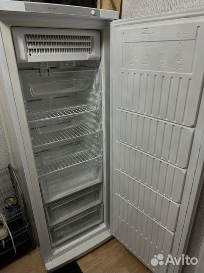 Морозильная камера indesit
