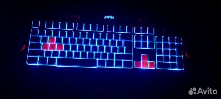 Игровая клавиатура с подсветкой