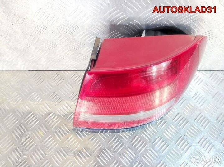 Фонарь задний правый Audi A4 B5 8D0945096F Рест
