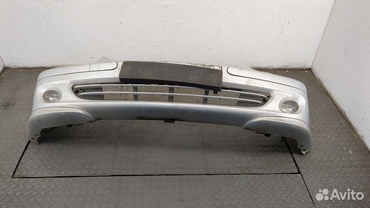 Бампер передний Mercedes C W203