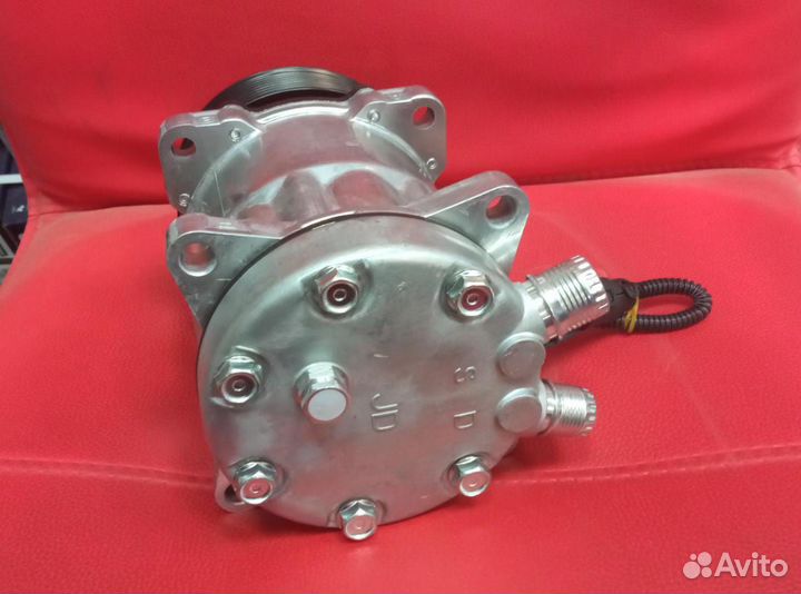 Компрессор кондиционера MAN TGA, TGS, TGX