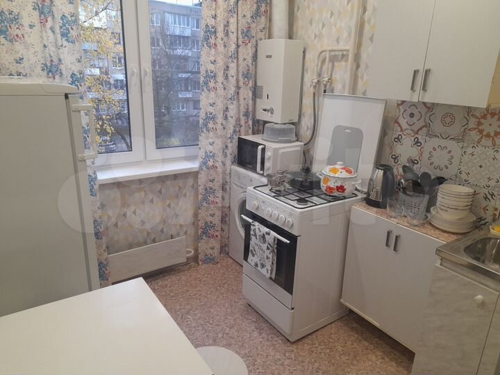 2-к. квартира, 45 м², 3/5 эт.
