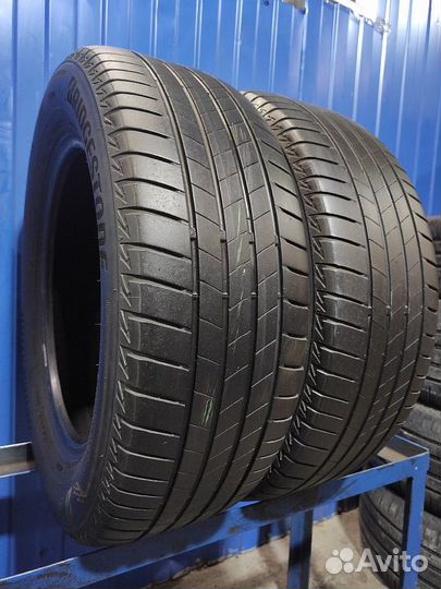 Bridgestone Turanza T005 215/60 R16