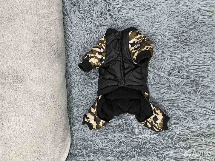 Комбинезон для маленькой собаки