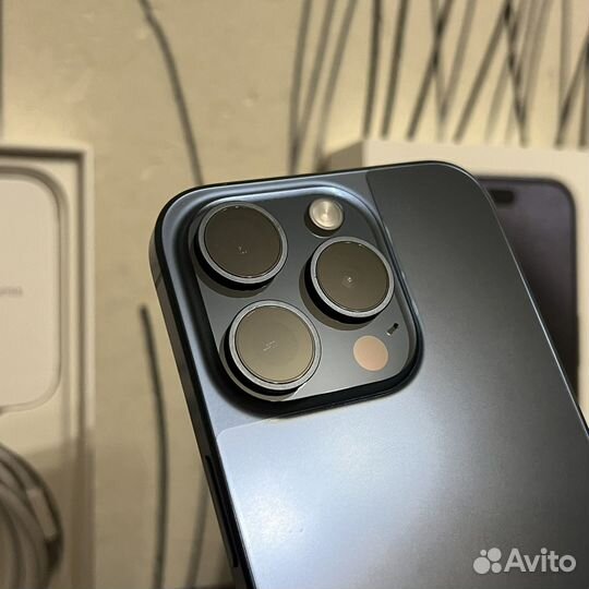 iPhone 15 Pro 256gb sim+esim