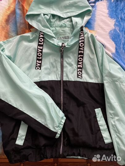 Ветровка женская 46 размер