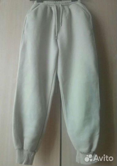 Спортивные штаны