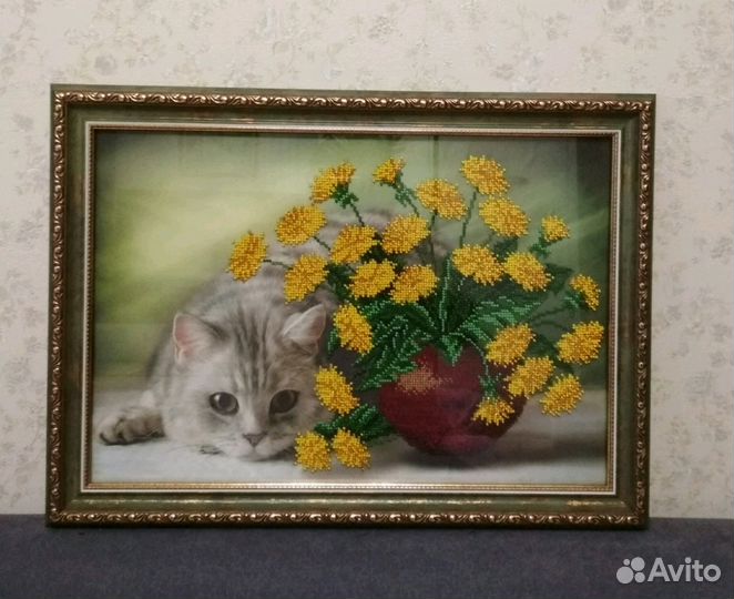 Картина вышитая бисером