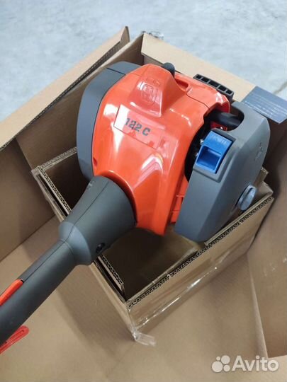 Новый триммер Husqvarna 122c