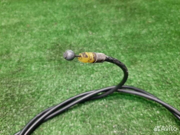 Трос капота Honda Jazz 2004