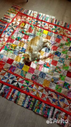 Лоскутное одеяло ручной работы