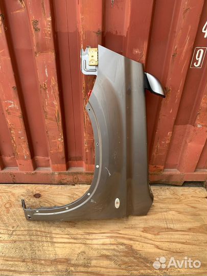 Левое переднее крыло Nissan Икстрейл T31