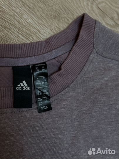 Свитшот adidas женский