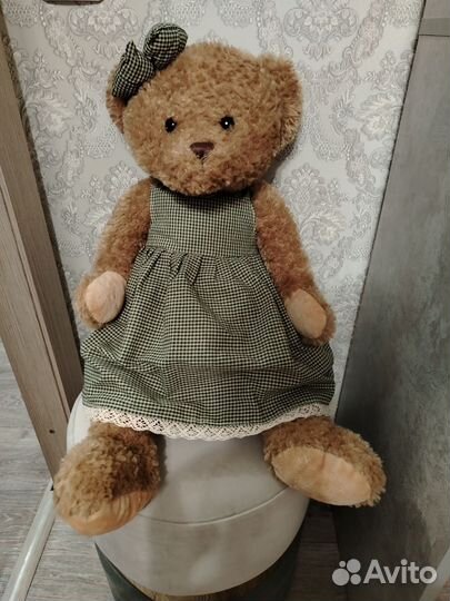 Плюшевый медведь