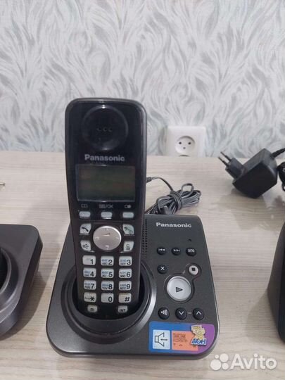 Домашний телефон panasonic