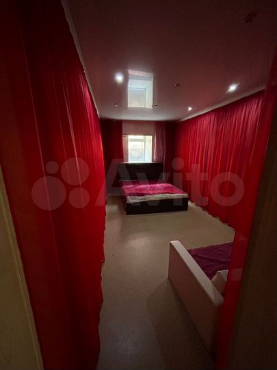 2-к. квартира, 60 м², 1/6 эт.