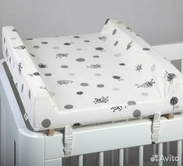 Пеленальная доска и подушка для кормления