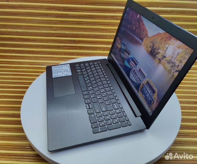 Ноутбук Lenovo 320-15IKB / Intel Core i5