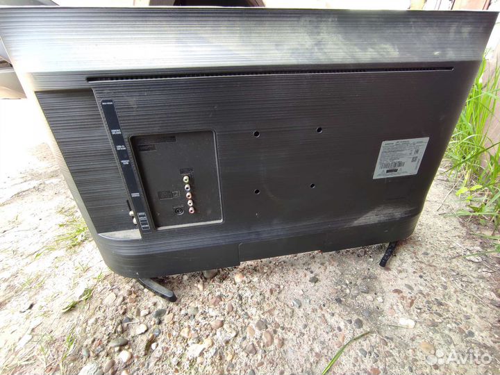 Телевизор samsung