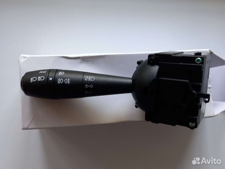 Поворотный переключатель на руль Renalt 2011