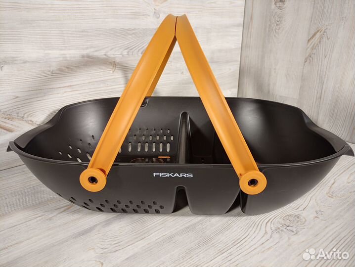 Корзина для урожая Plus Fiskars 1062831