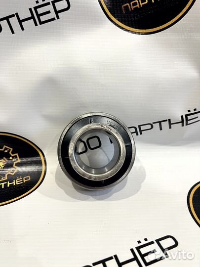 Подшипник UC208