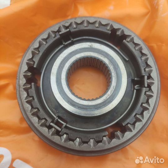Ступица со скользящей муфтой синхронизатора VW T4