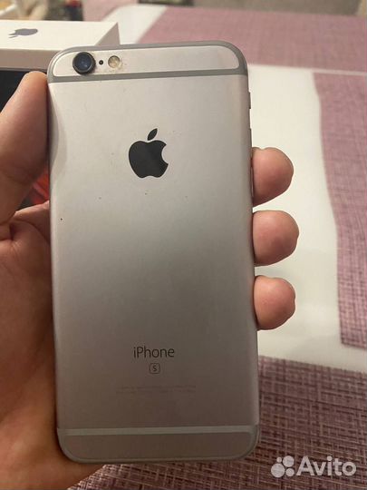 iPhone 6S, 32 ГБ