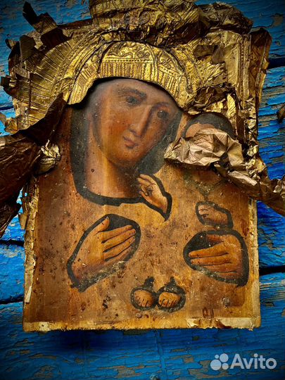 Икона старинная божией матери