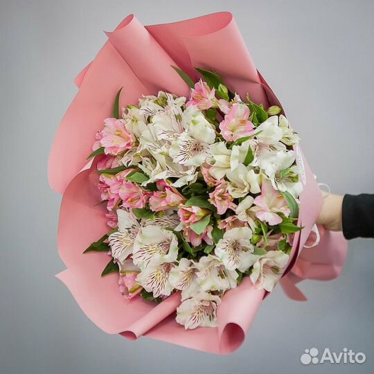 Букеты альстромерий