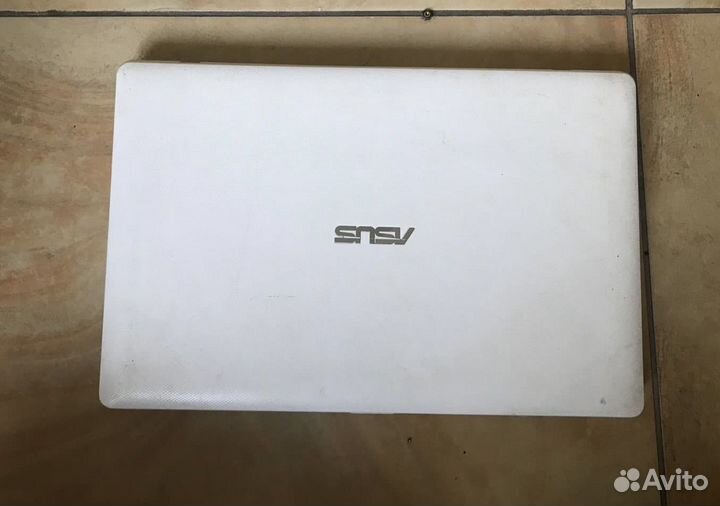 Asus X200M в разбор