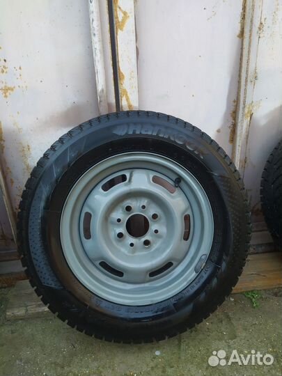 Hankook Winter I'Cept IZ2 175/70 R13