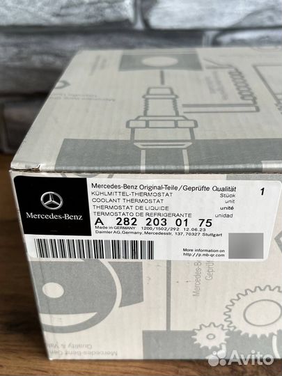 Термостат Mercedes A2822030175