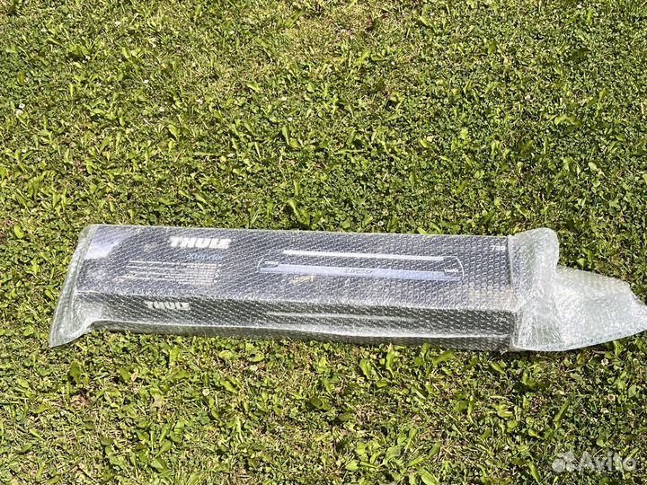 Крепление для лыж и сноуборда thule Xtender 739