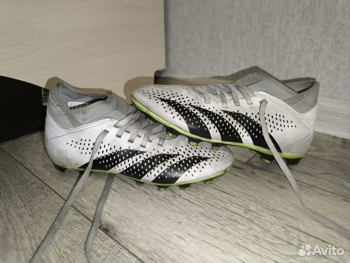 Бутсы adidas predator