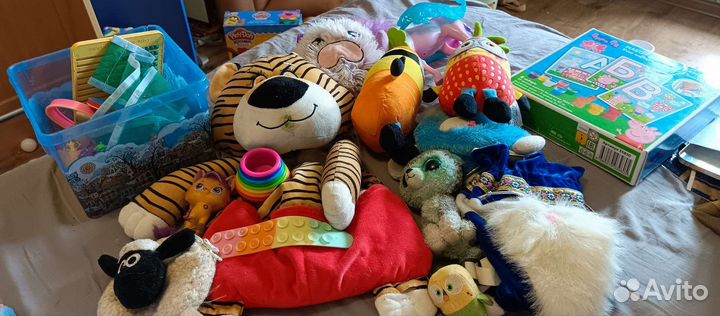 Игрушки б/у цена за все
