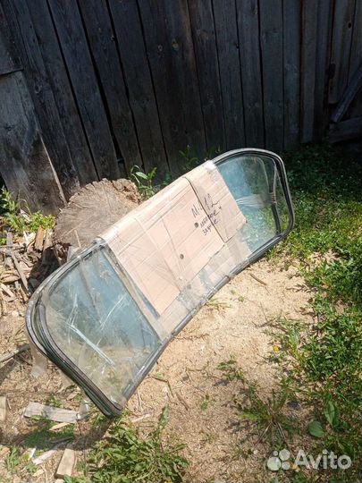 Лобовое стекло и заднее Москвич 412 (2шт.)