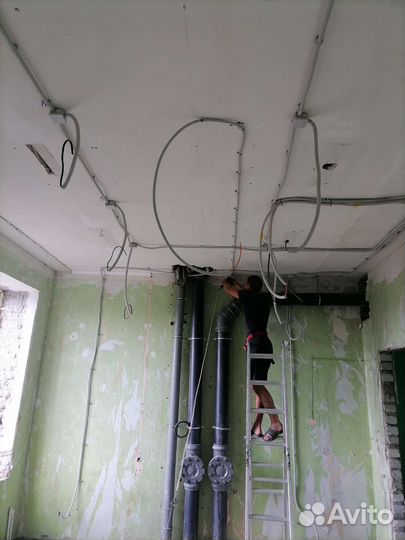 Требуются подсобники