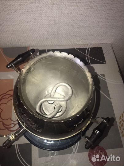 Самовар электрический абсолютно новый 1991г
