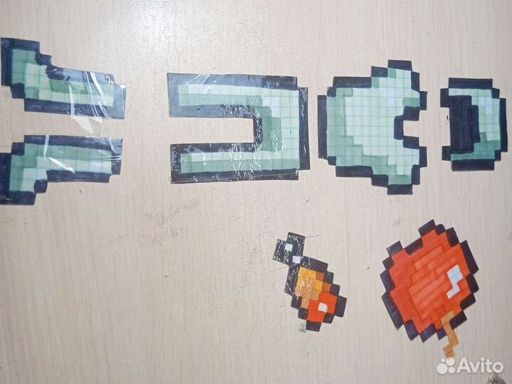 Рисунки по клеточкам для украшения комнаты