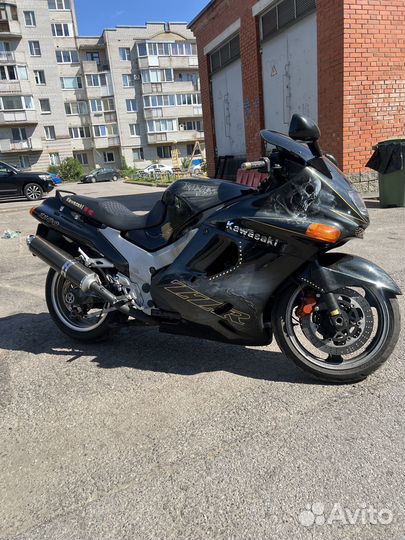 Kawasaki zzr 1100