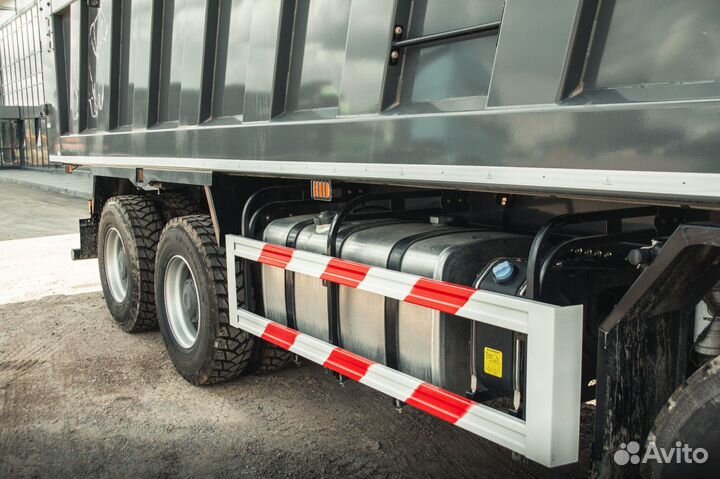 Shacman (Shaanxi) X3000, 2023