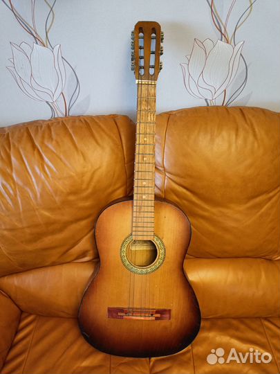 Гитара семистиструнная под ремонт