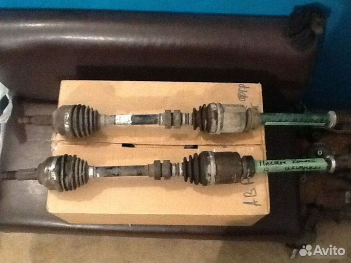 Привод правый Nissan