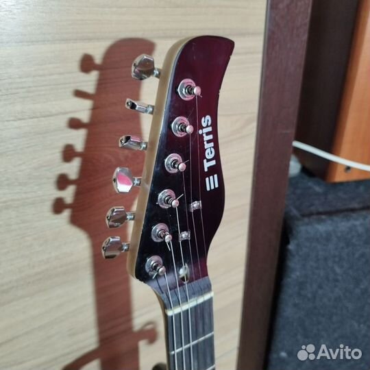 Электро гитара