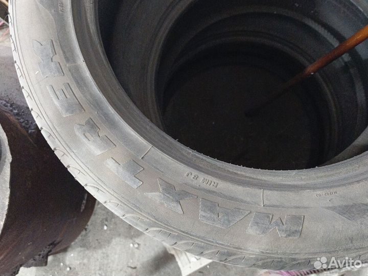 Maxtrek Ingens A1 255/50 R19