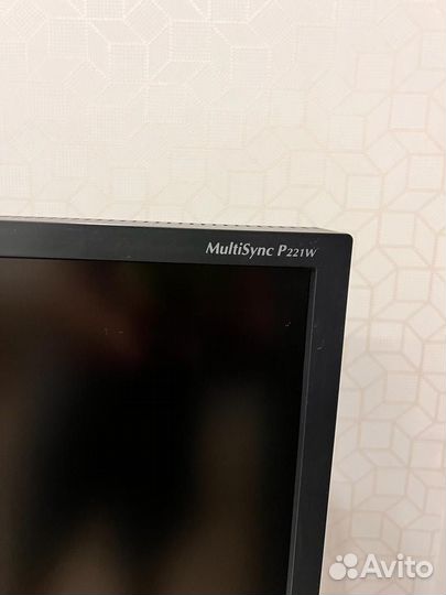 Мониторы NEC multisync P221w