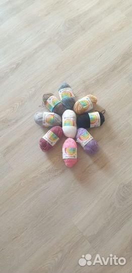 Пряжа для вязания, ковровой вышивки, акрил