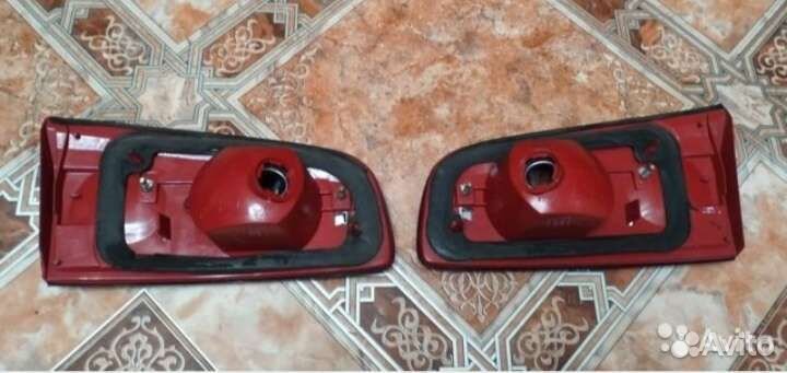 Задние фонари mazda Demio