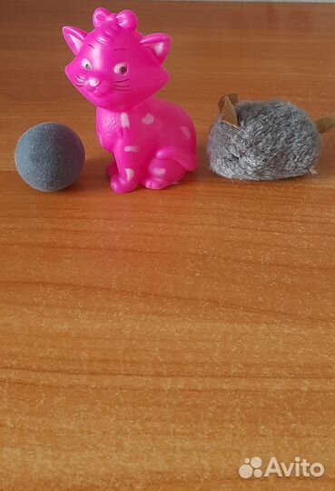 Игрушки для котика